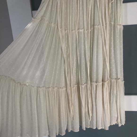 ZARA FLARE DRESS IN IVORY - Picture 3 of 8